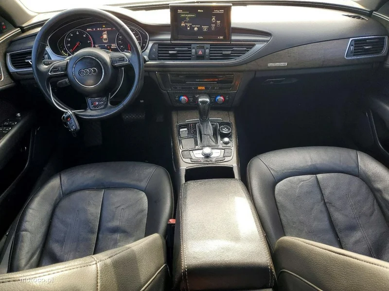 Audi A7 4G 8