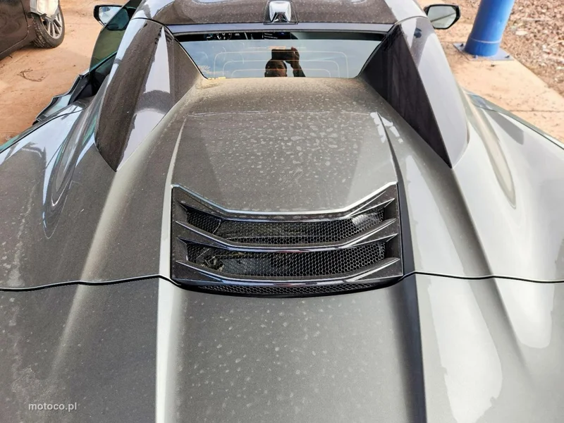Chevrolet Corvette 11