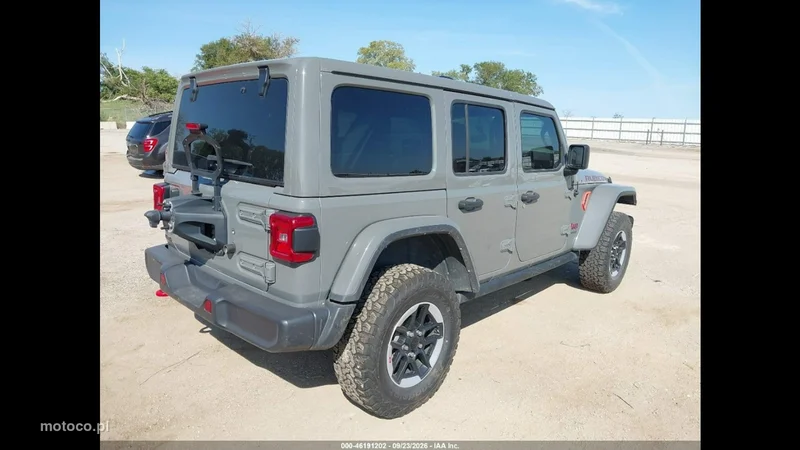 Jeep Wrangler 4