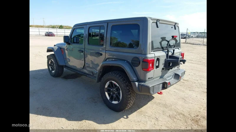Jeep Wrangler 5