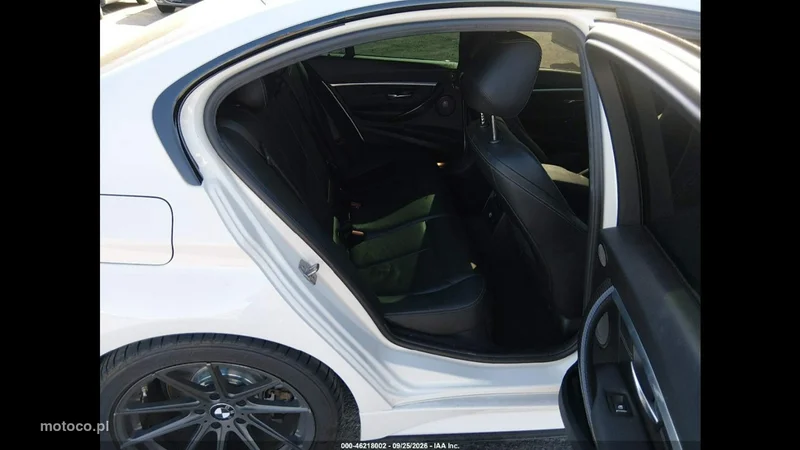 BMW Seria 3 F30 330 11