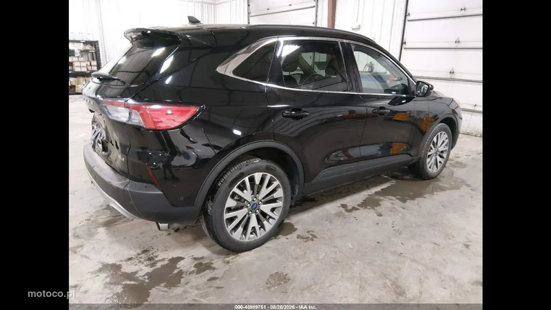 Ford Kuga III 4