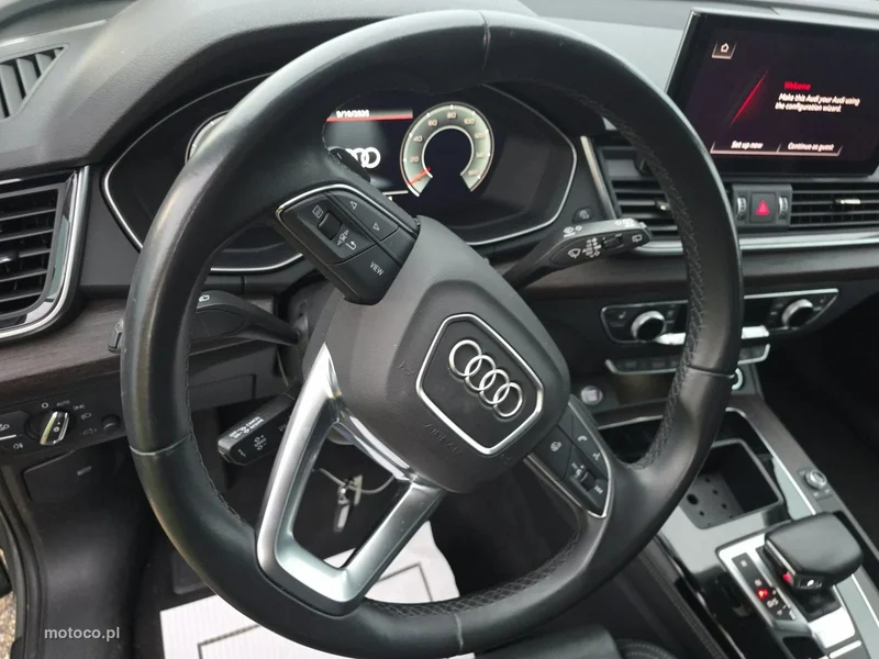 Audi Q5 FY 9