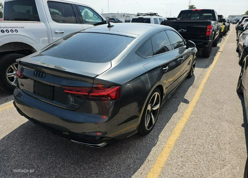 Audi A5 F5 4