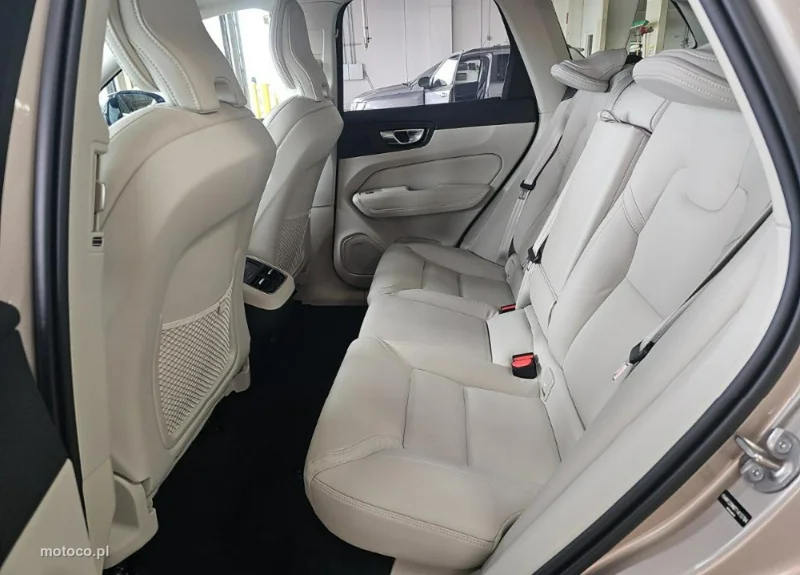 Volvo XC 60 11