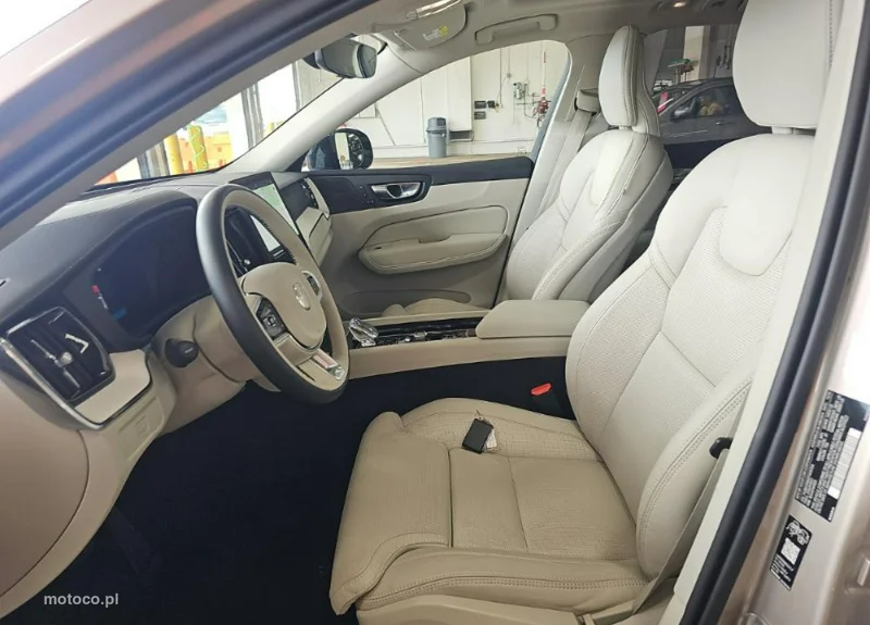 Volvo XC 60 7