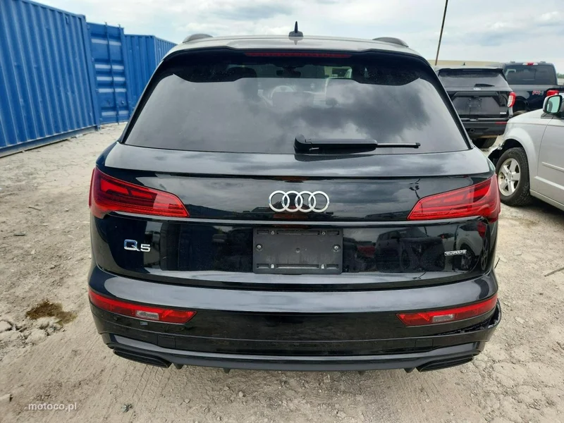Audi Q5 FY 6