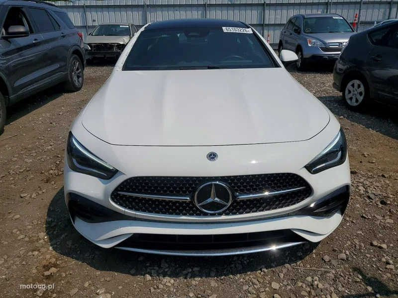 Mercedes-Benz CLE 2
