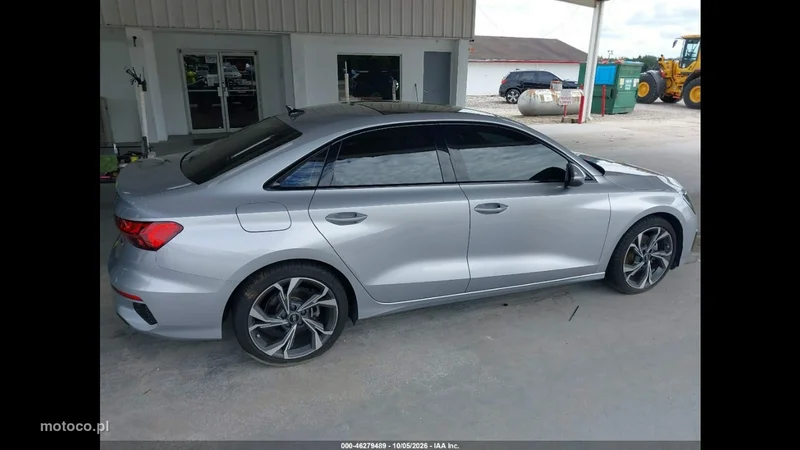Audi A3 8Y 4