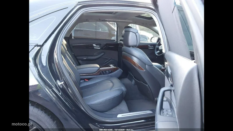 Audi A8 D4 10