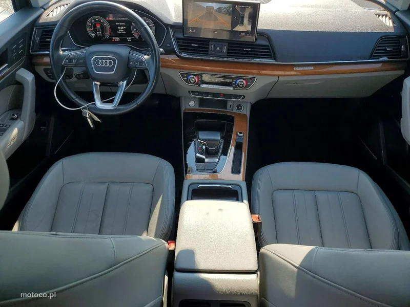Audi Q5 FY 8