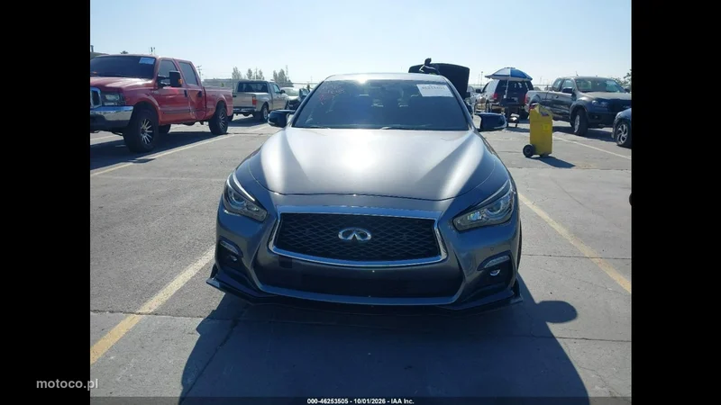Infiniti Q50 2