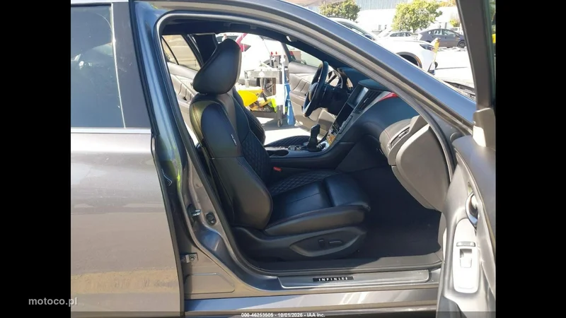 Infiniti Q50 9