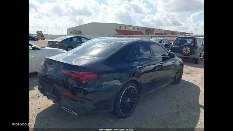 Mercedes-Benz CLA C118 250 4