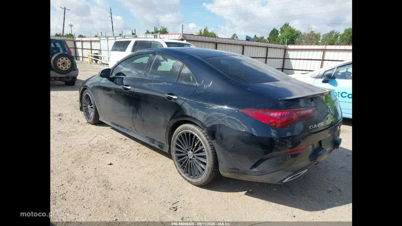 Mercedes-Benz CLA C118 250 5