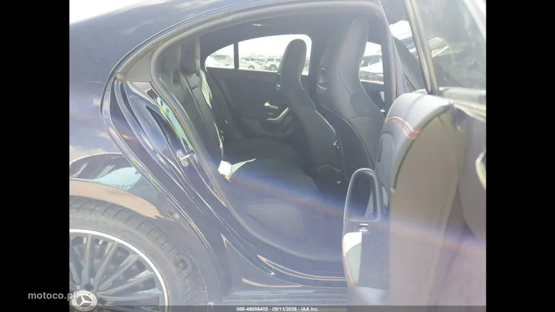 Mercedes-Benz CLA C118 250 10