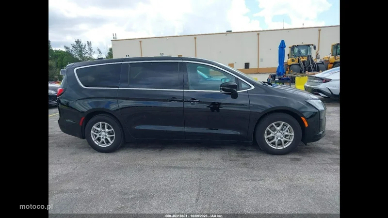 Chrysler Pacifica 4