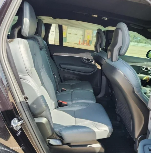 Volvo XC 90 9