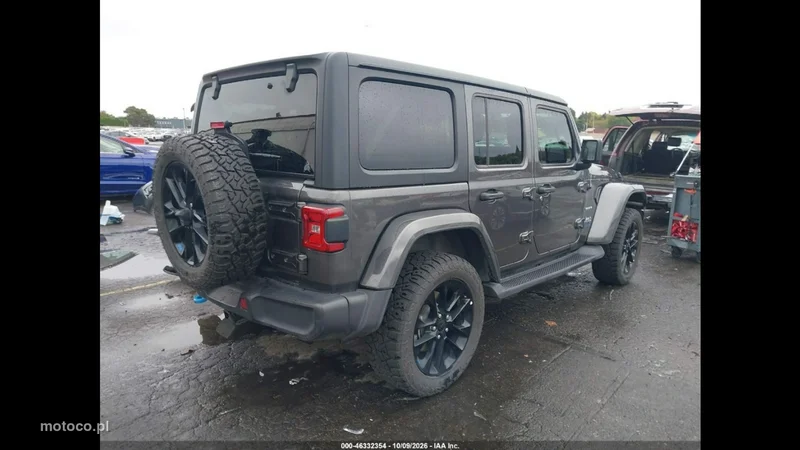 Jeep Wrangler 4