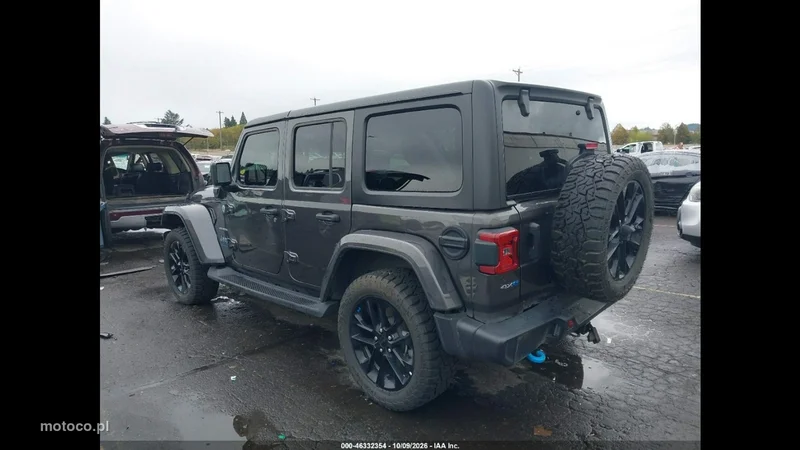 Jeep Wrangler 5