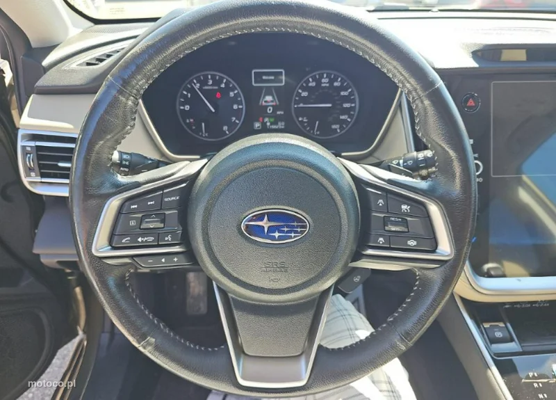 Subaru Outback 8