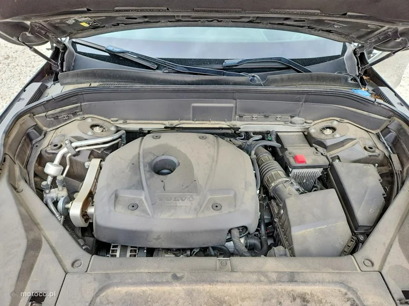 Volvo XC 90 11