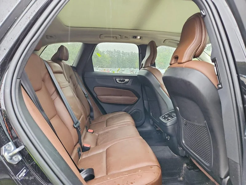 Volvo XC 60 11