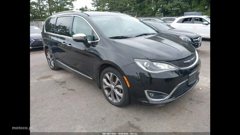 Chrysler Pacifica 3