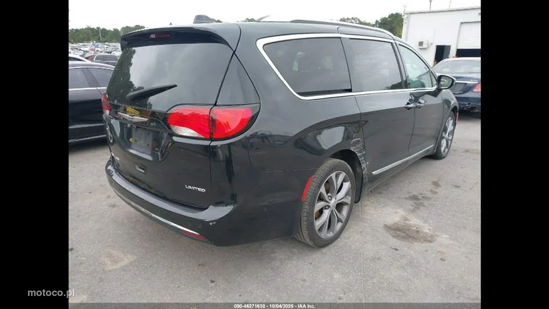Chrysler Pacifica 6