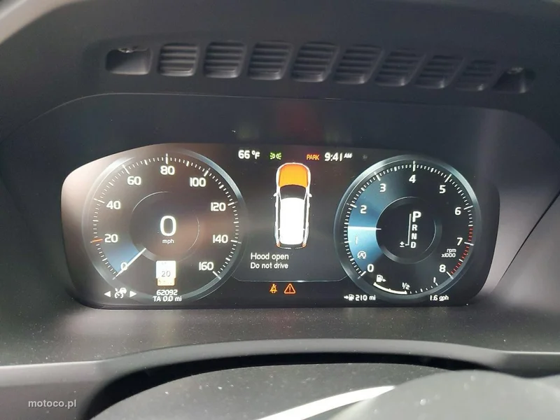 Volvo XC 90 9