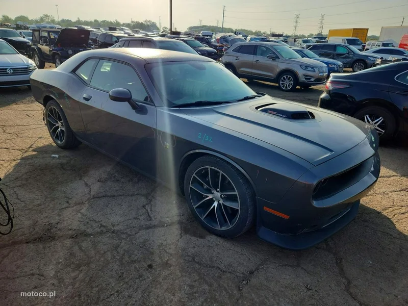 Dodge Challenger 3