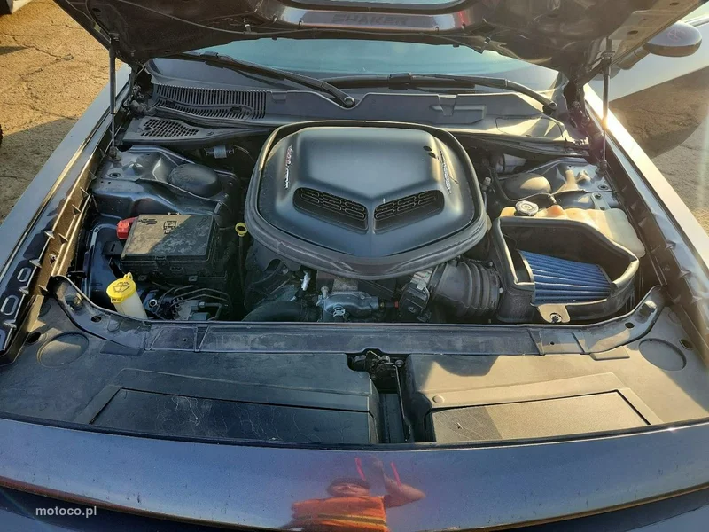 Dodge Challenger 10