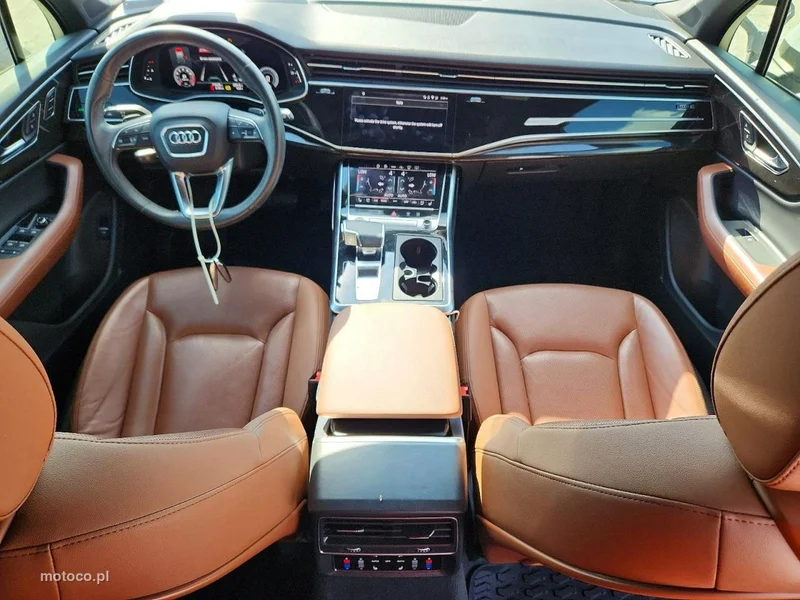 Audi Q7 4M 8