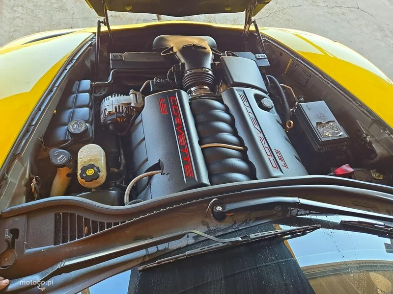 Chevrolet Corvette 11