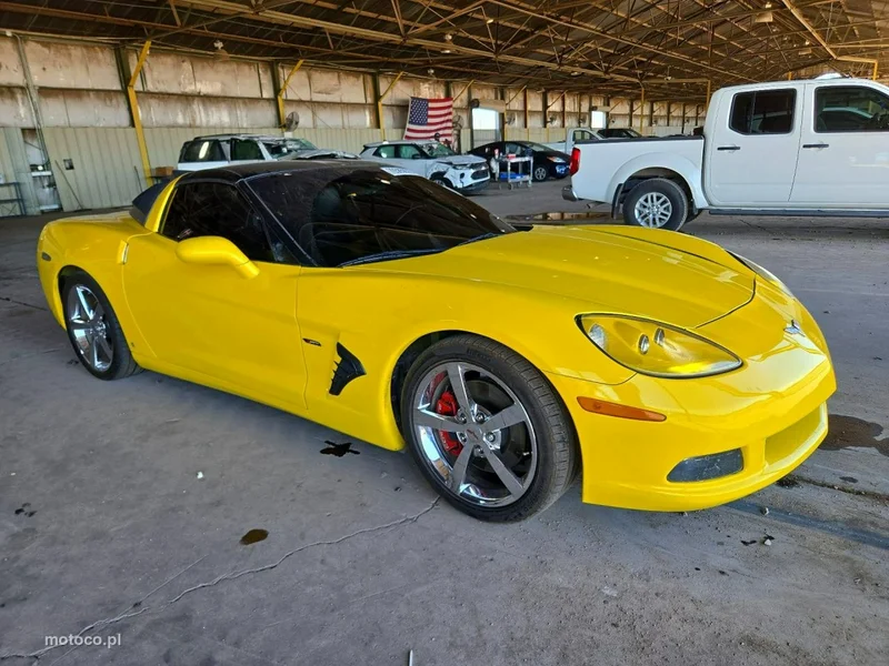 Chevrolet Corvette 3