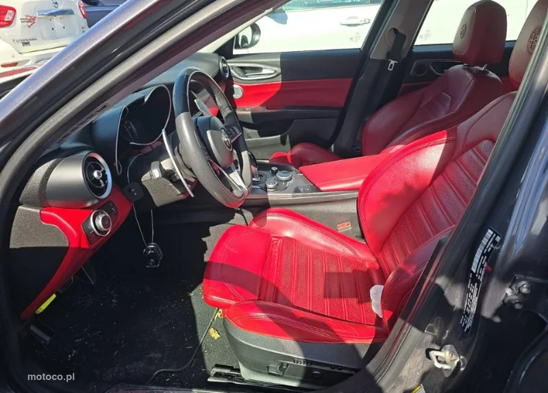 Alfa Romeo Giulia 6