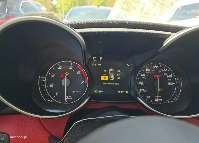 Alfa Romeo Giulia 8