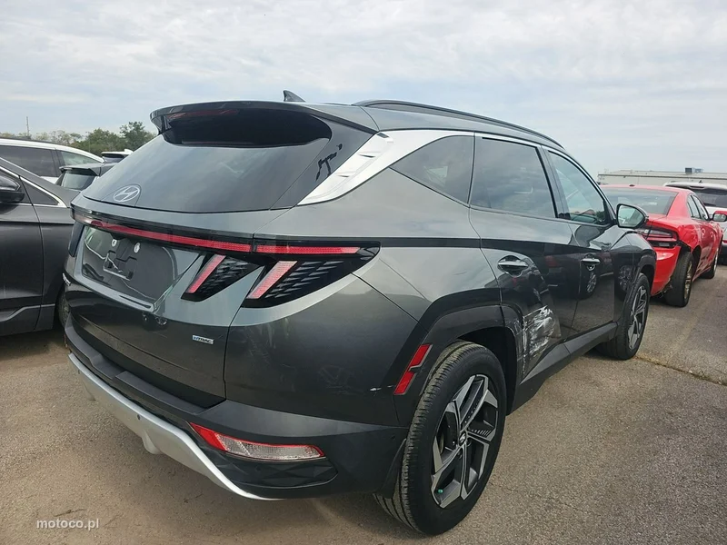 Hyundai TUCSON 3