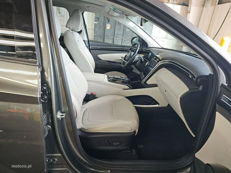 Hyundai TUCSON 6