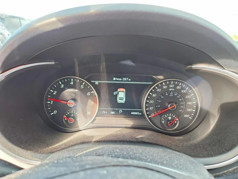 Kia Stinger 9