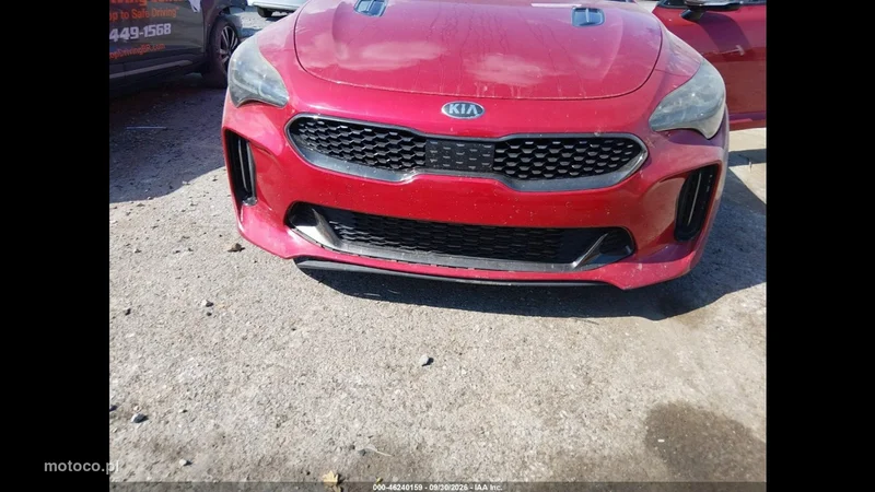 Kia Stinger 12