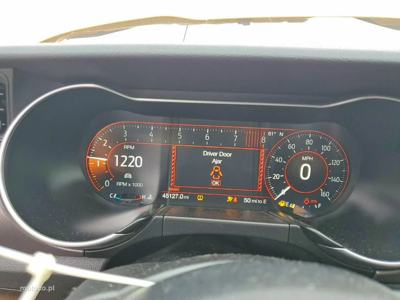 Ford Mustang VI S-550 9