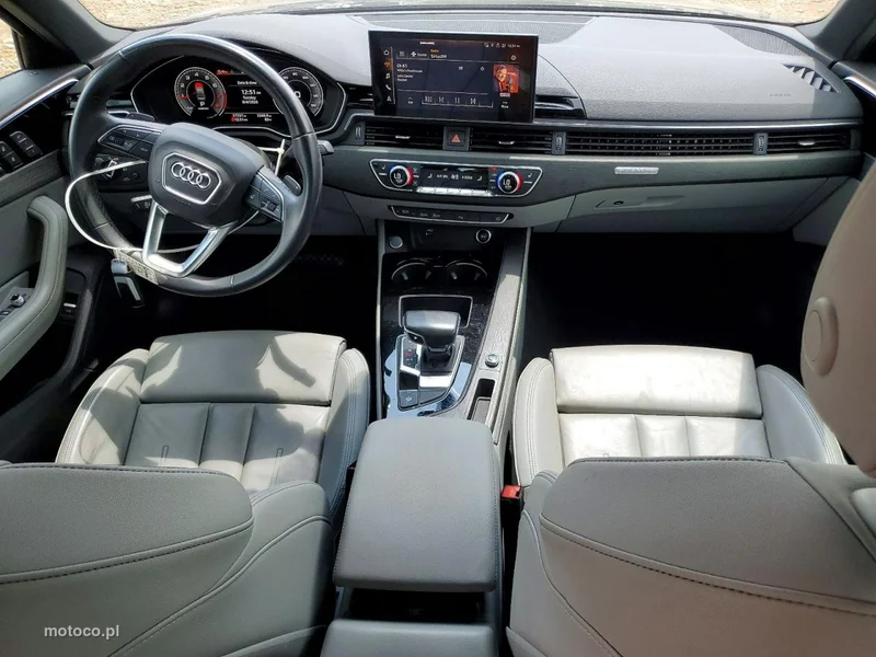 Audi A4 B9 8