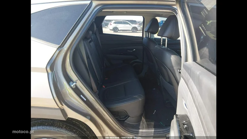 Hyundai TUCSON 11