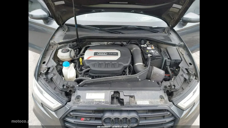 Audi S3 8V 12