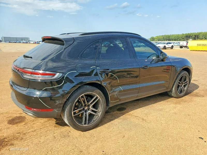 Porsche Macan 95B 4