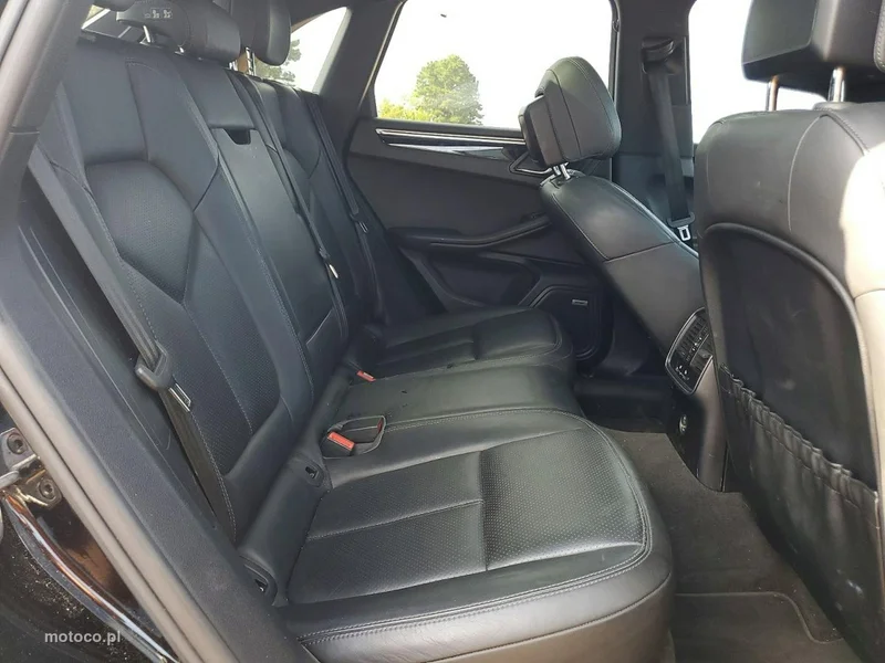 Porsche Macan 95B 10