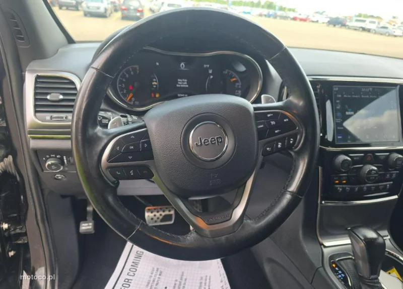 Jeep Grand Cherokee 8