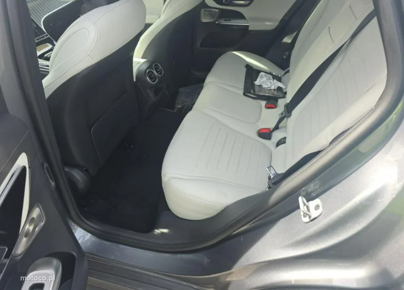 Mercedes-Benz GLC X254 300 10
