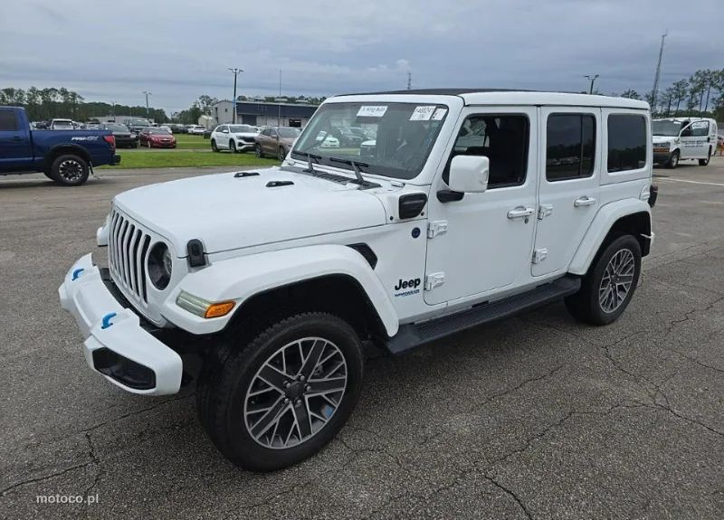 Jeep Wrangler 3